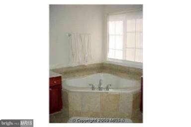 5613 Heritage Hills Cir, Fredericksburg, VA 22407 - photo 7