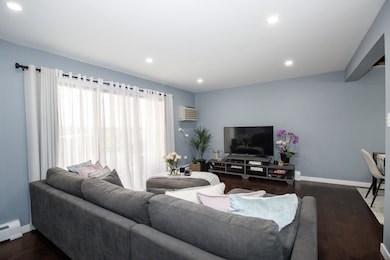 6466 N Northwest Hwy unit C1, Chicago, IL 60631 - photo 4