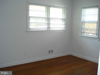 930 Briscoe St, Culpeper, VA 22701 - photo 5
