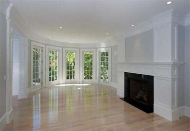 54 Maugus Ave, Wellesley Hills, MA 02481 - photo 5