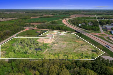 341 Badger Ct, Oconto, WI 54153 - photo 2