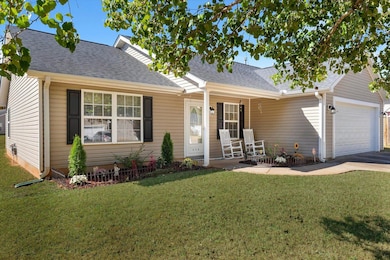 658 Grover Dr, Lyman, SC 29365 - photo 2