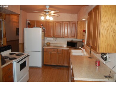 27657 SW Thomson Mill Rd, Sheridan, OR 97378 - photo 6