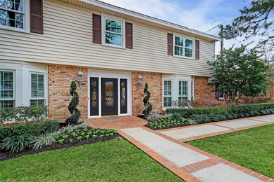 13931 Woodthorpe Ln, Houston, TX 77079 - photo 3