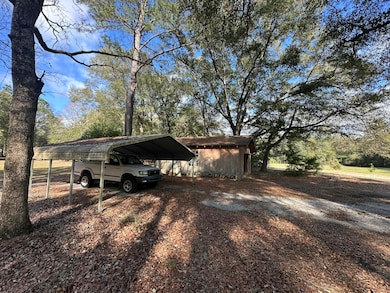 5895 Pineforest Dr, Crestview, FL 32539 - photo 3