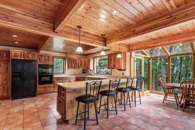 07_2126WagnerRoad_92001_KitchenDining_Hi