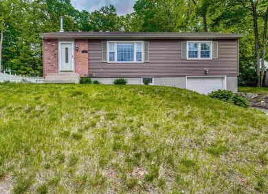 345 Pickering St, Manchester, NH 03104 - photo 2