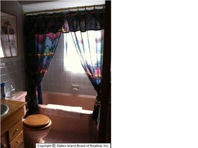 24 Ravenhurst Ave, Staten Island, NY 10310 - photo 5