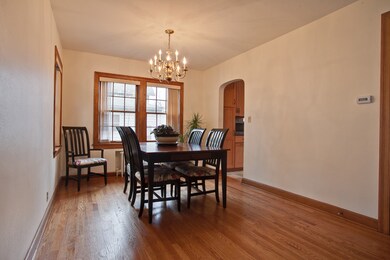 216 W Park St, Mundelein, IL 60060 - photo 7