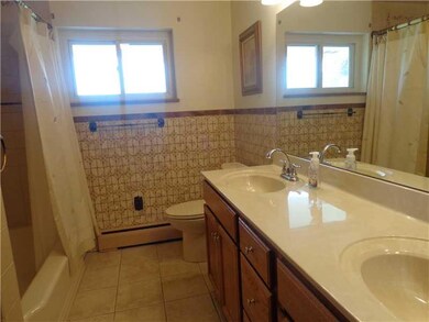 Full Bath.