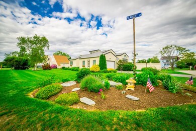 5 Seacrest Dr, Portsmouth, RI 02871 - photo 2