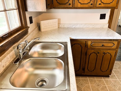 100 N Lucy St, Searcy, AR 72143 - photo 7