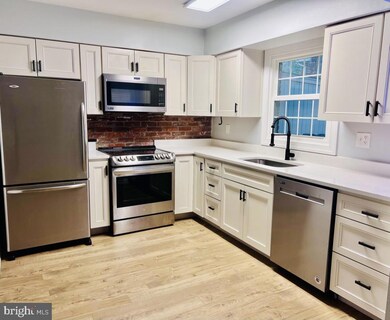 5926 Kingsford Rd unit 360, Springfield, VA 22152 - photo 3