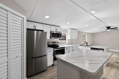 9528 Xenia St, New Port Richey, FL 34654 - photo 4