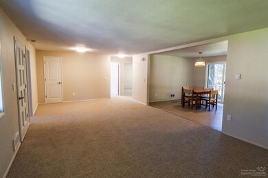 22863 Abilene Ct, Bend, OR 97701 - photo 6