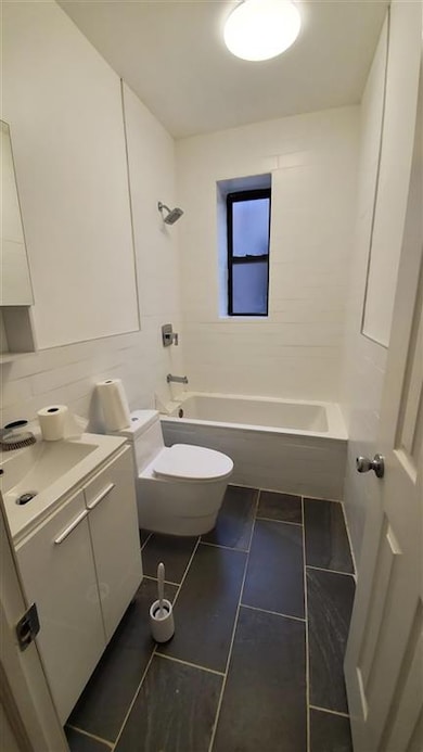 639 Bergen Ave unit 42, Jersey City, NJ 07304 - photo 3