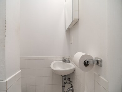 50 Columbus Ave unit 4, Somerville, MA 02143 - photo 6