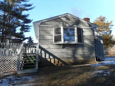 143 Spring St, Rockland, MA 02370 - photo 3