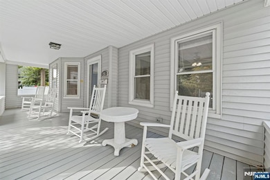 255 Henry St, Bogota, NJ 07603 - photo 5