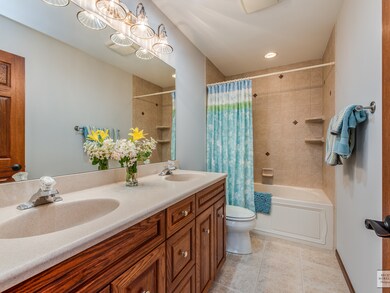 3 Crestview Dr, Oswego, IL 60543 - photo 7