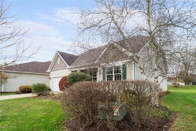 9138 E Windsor Dr, Olmsted Falls, OH 44138 - photo 3