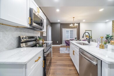 43 N Burgess Ave-31