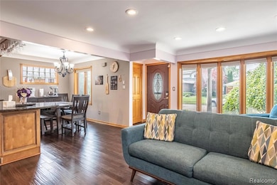 22501 Maple St, Saint Clair Shores, MI 48081 - photo 4