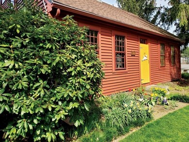 89 West St, Douglas, MA 01516 - photo 3