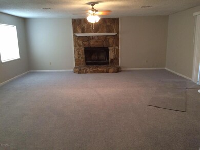 5213 La Ventura Ct E, Jacksonville, FL 32210 - photo 4