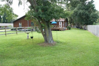 169 Pine Cir, Brunswick, GA 31520 - photo 2