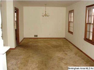 Living/dining room