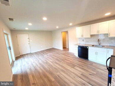 36 W Lancaster Ave unit D, Downingtown, PA 19335 - photo 6