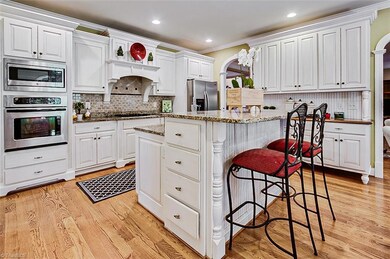 1785 Monarch Ln, Asheboro, NC 27205 - photo 4