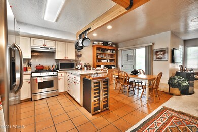 1920 Canyon Dr 33C Park City-print-006-0