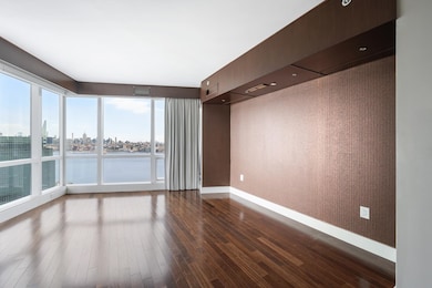 Colgate Center unit 4203, Jersey City, NJ 07302 - photo 6