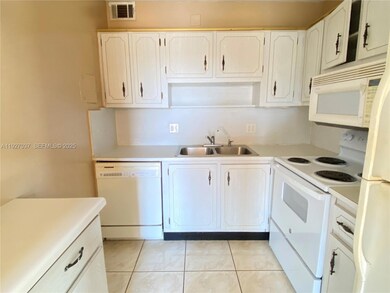 6289 Lear Dr unit 306, Lake Worth, FL 33462 - photo 6