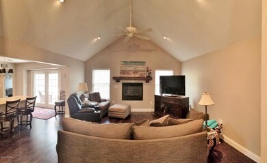 138 Paper Birch S, Tafton, PA 18464 - photo 7