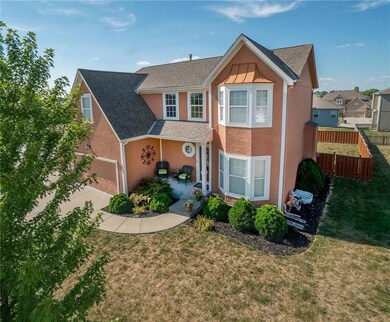 1280 SW Nagona Ln, Lees Summit, MO 64082 - photo 2