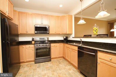 5203 Shamrocks Delight Dr, Bowie, MD 20720 - photo 4