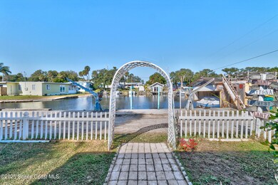 3949 Canal Dr, Sebastian, FL 32976 - photo 3