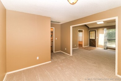 2616 W Urbana St, Broken Arrow, OK 74012 - photo 5
