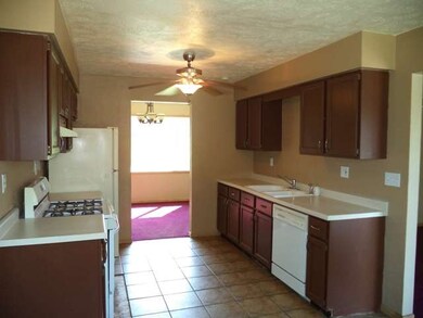 11074 Pheasant Run Ln, Roscoe, IL 61073 - photo 3