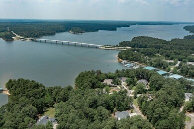 1-web-or-mls-217 BRIDGEVIEW PL. (c)-0027