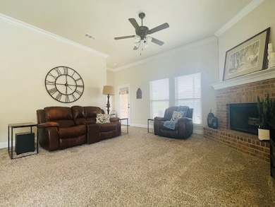 808 E 95th St, Odessa, TX 79765 - photo 4