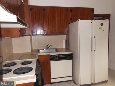 121 E Nicholson Rd, Audubon, NJ 08106 - photo 6