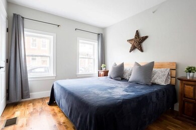 143 Everett St unit 1, Boston, MA 02128 - photo 6