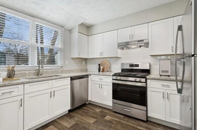 7600 Roswell Rd unit 1-2012, Sandy Springs, GA 30350 - photo 2