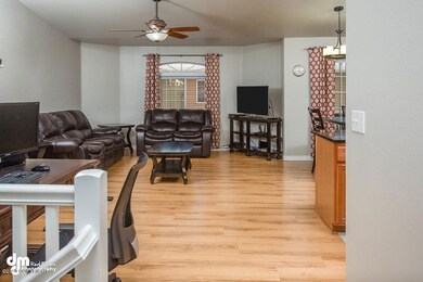 Living Room_DMD_4408-SMALL