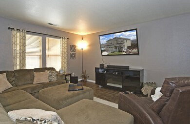 8846 Sunset Breeze Dr, Reno, NV 89506 - photo 6