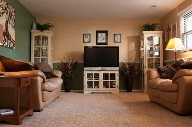 132 Concord Ct, Dyer, IN 46311 - photo 2